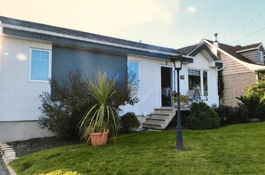 Champ Soleil Bed and Breakfast Metabetchouan Buitenkant foto